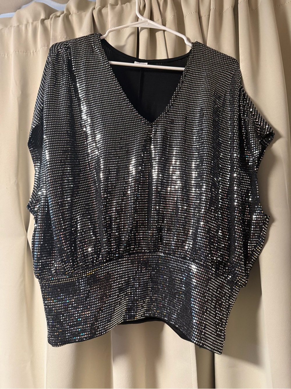 Women's Black Sequin V-Neck Short Sleeve Blouse